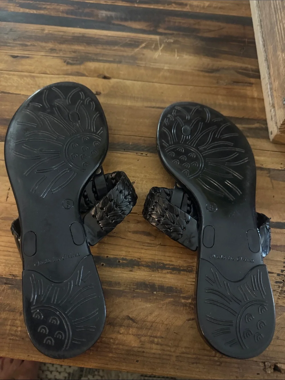 Jack Rogers Black Braided Thong Sandals with Gold Stud Size 8